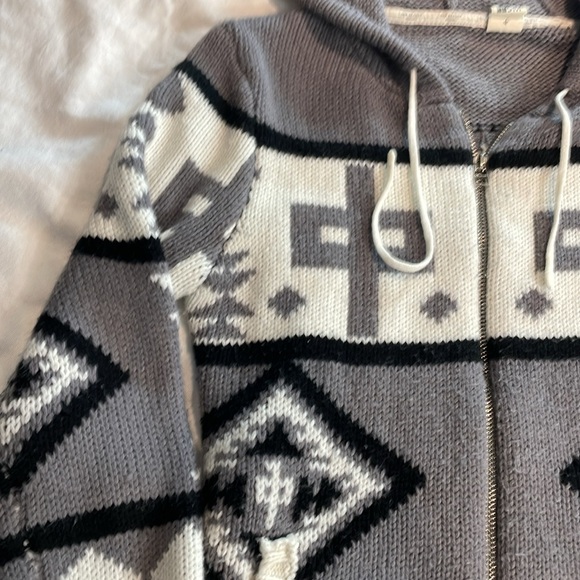 Red Dragon Women’s Full zip up Chunky Hoodie Size Small - Picture 6 of 9